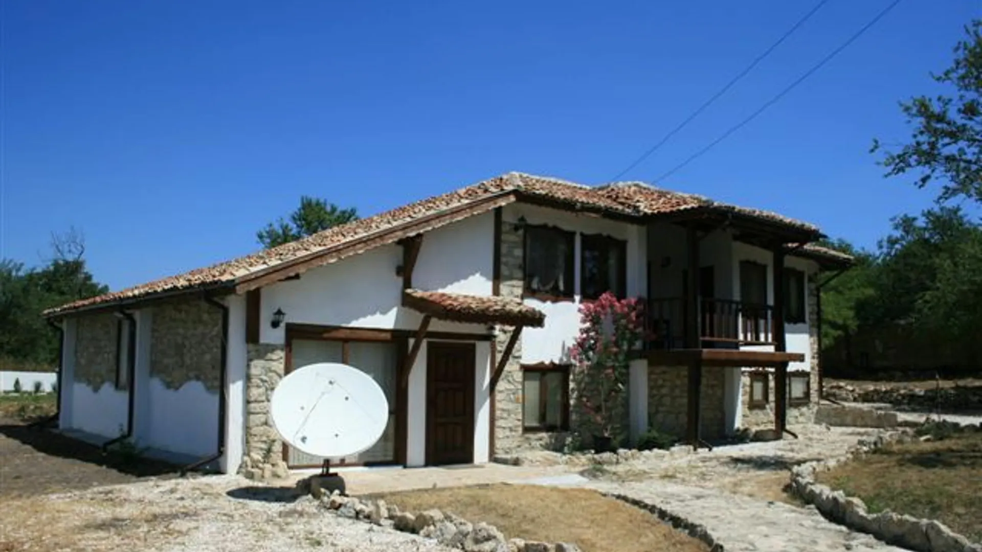 Luxurious Villa In Zornitsa, Bulgaria, With Beautiful Pool And Garden Varna